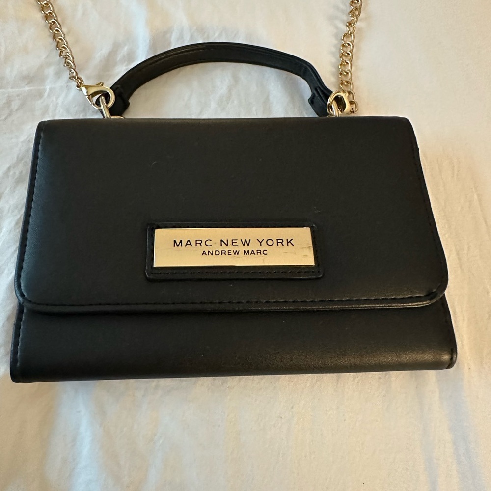 MARC New York Andrew Marc Black Crossbody Bag Wallet Purse Chain Leather Strap